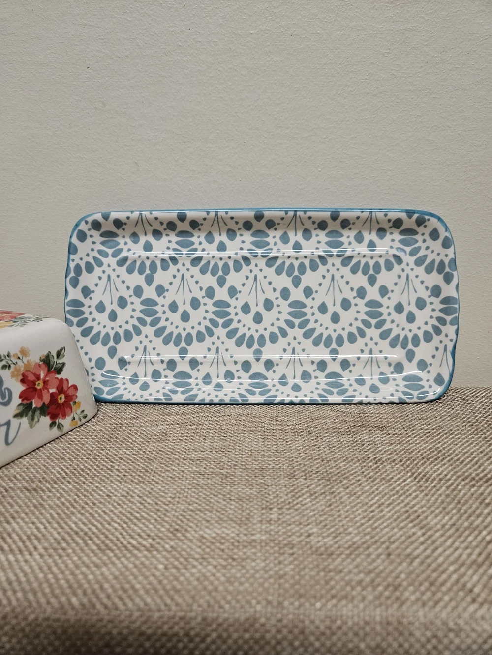 The Pioneer Woman Floral Butter Dish with Red Knob